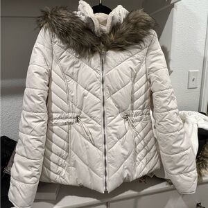 Maralyn & Me Cream Quilted Puffer with Faux Fur Trim